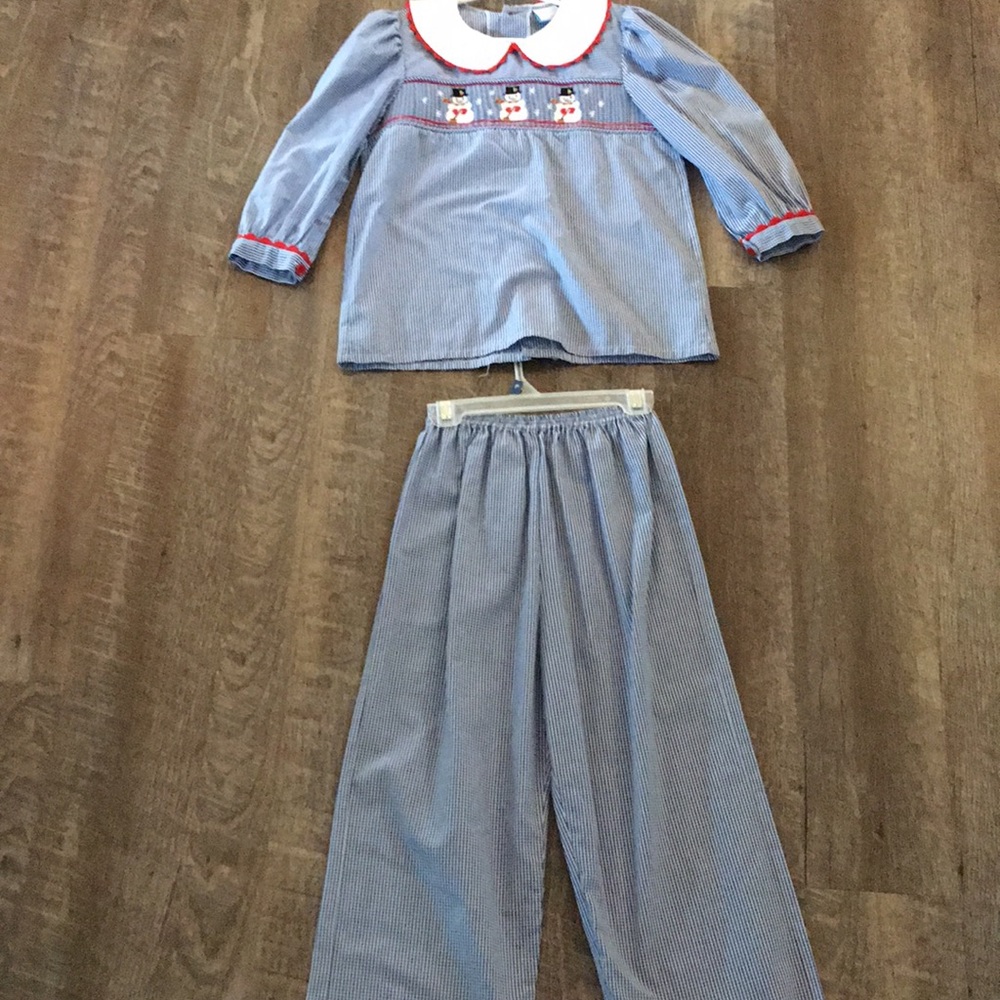 Blue and white matching set